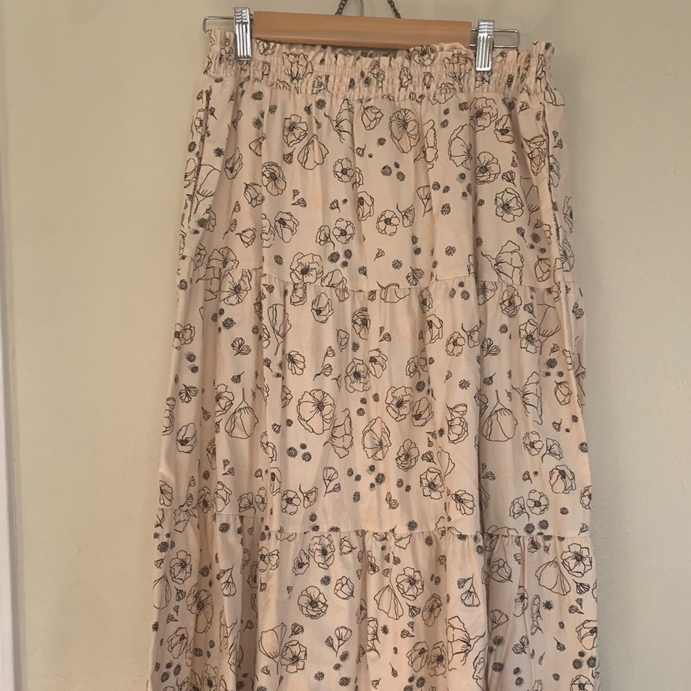 Peach Poppy Design Maxi Skirt